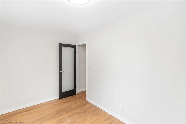 Additional image 24 of 583 John Street St