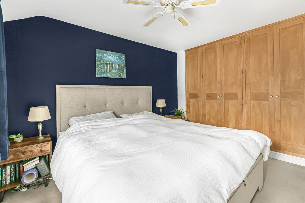 Additional image 9 of Knightsfield, Welwyn Garden City, Hertfordshire, AL8