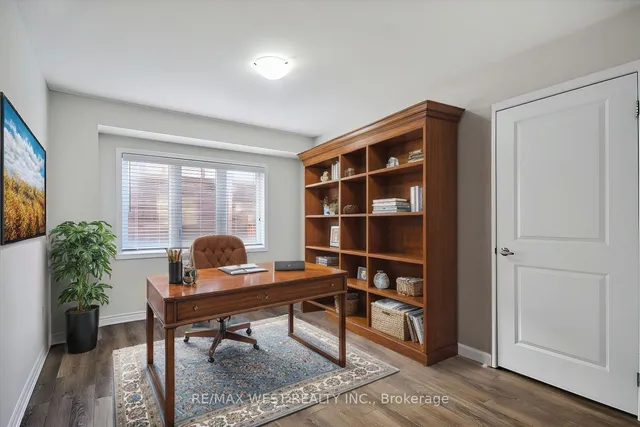 Additional image 5 of 5 Fusilier Dr