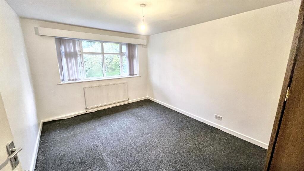 Additional image 14 of Yardley Wood Road, Moseley