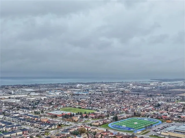 Additional image 39 of 23 Dynasty Ave Unit 4