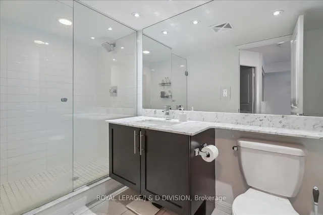 Additional image 19 of 67 East Liberty St Unit TH67