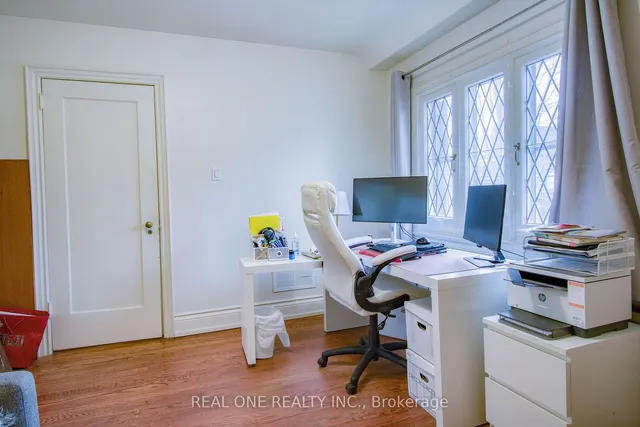 Additional image 22 of 129 Imperial St