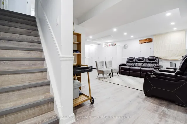 Additional image 26 of 47 Desert Sand Dr