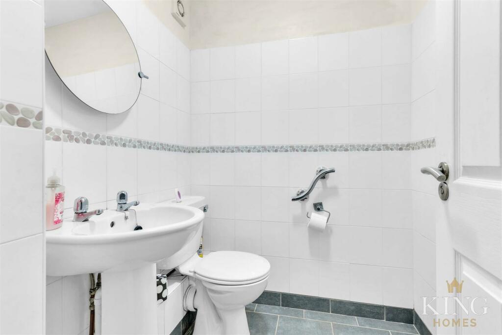 Additional image 10 of Church Bank, Temple Grafton