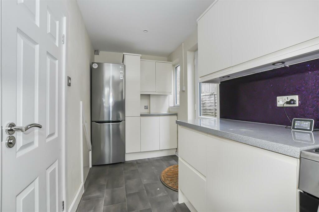 Additional image 6 of Hunters Ride, Bricket Wood, St. Albans