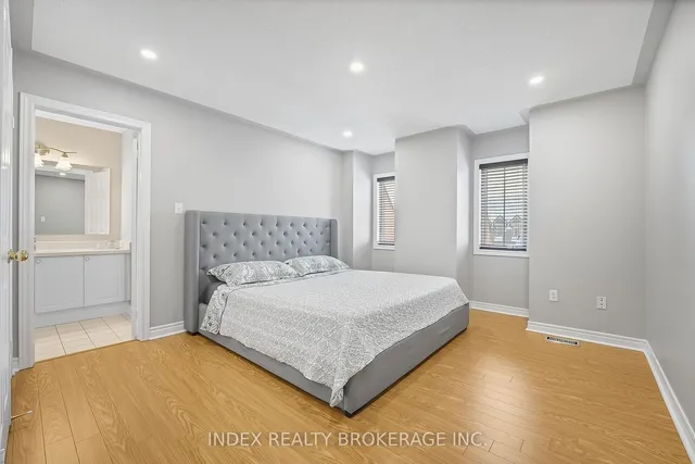 Additional image 22 of 33 Timberwolf Rd