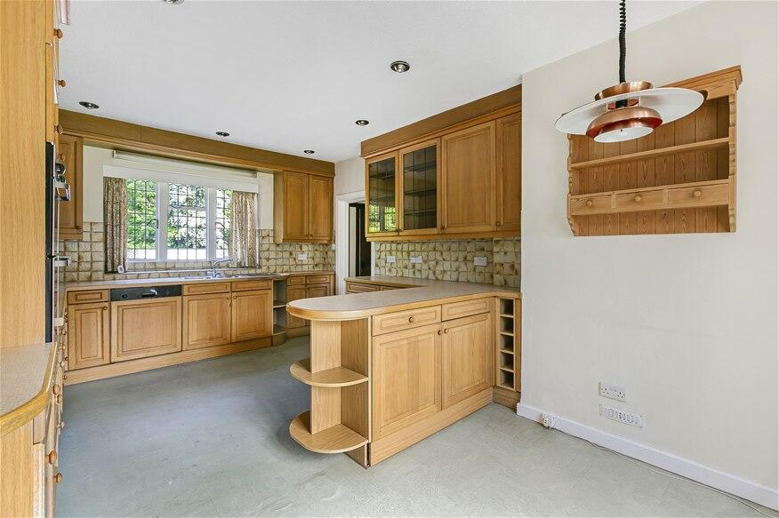 Additional image 9 of West Common, Harpenden, AL5