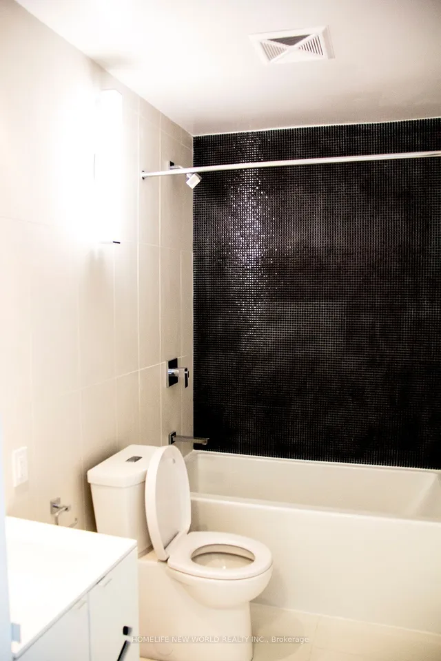 Additional image 8 of 125 Peter St Unit 2204