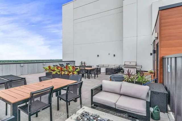 Additional image 25 of 95 Dundas St Unit 605