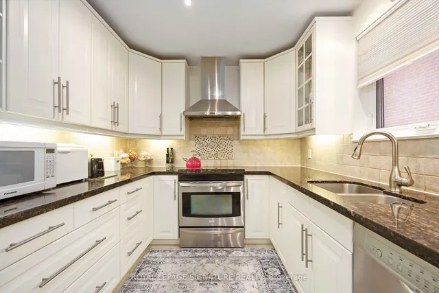 Additional image 14 of 41 Dixington Cres