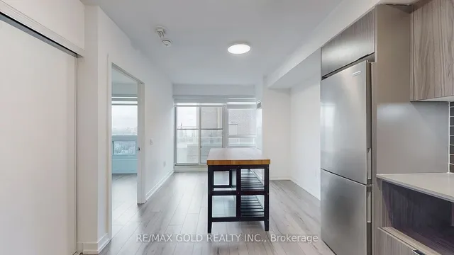 Additional image 8 of 395 Bloor St Unit 1410