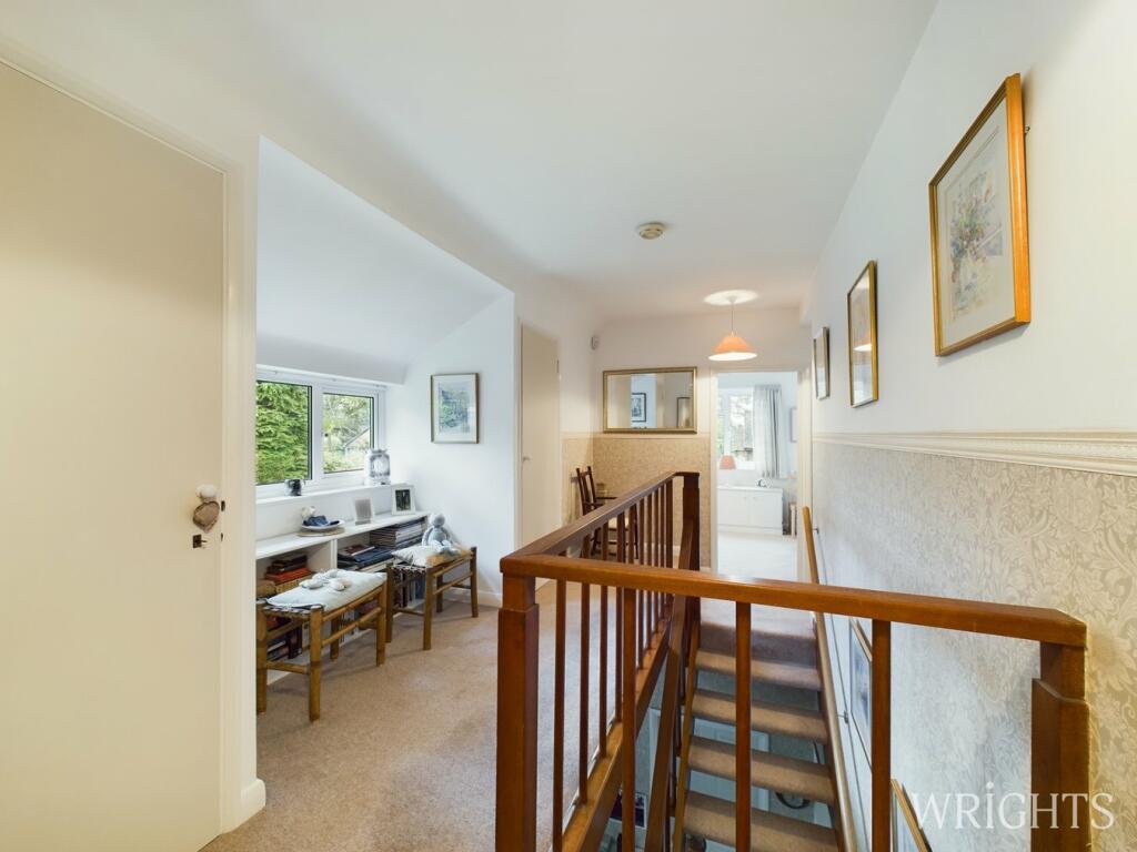 Additional image 21 of Woodland Rise, Welwyn Garden City, AL8