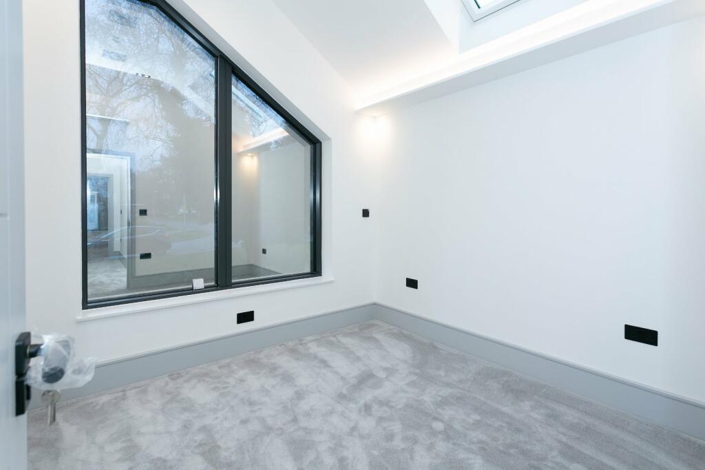 Additional image 24 of Mistletoe Mews, St. Albans, Hertfordshire, AL3