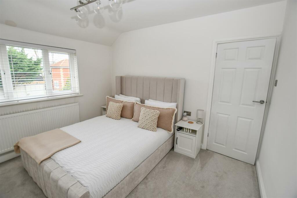 Additional image 13 of Peters Avenue, London Colney, St. Albans