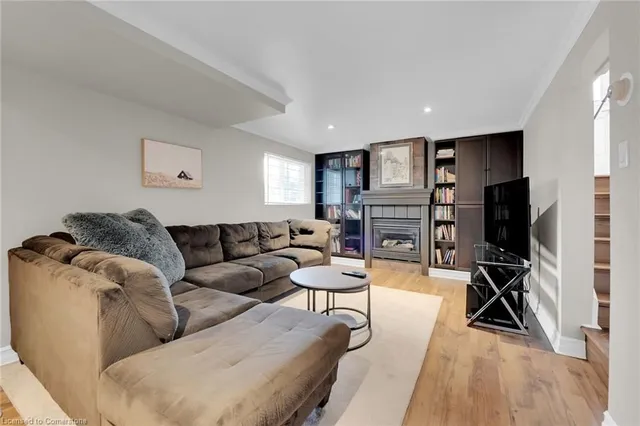 Additional image 30 of 30 Nova Dr