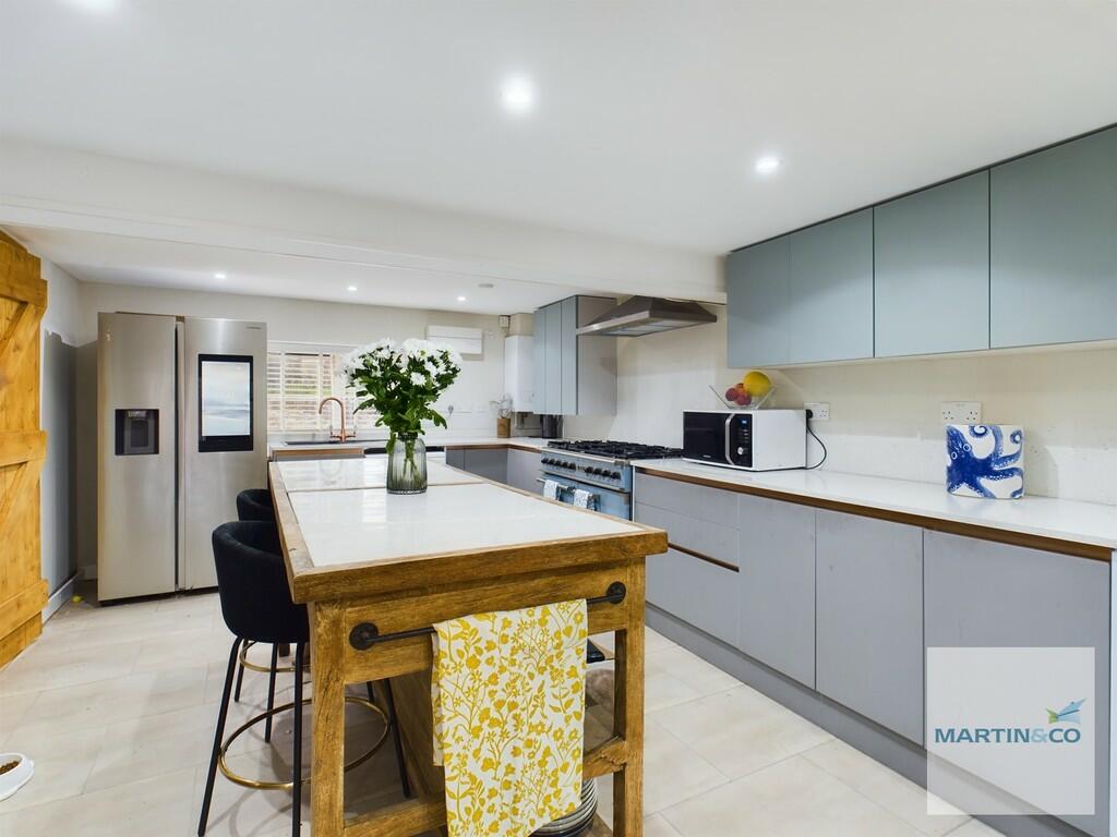 Additional image 9 of Smithy House