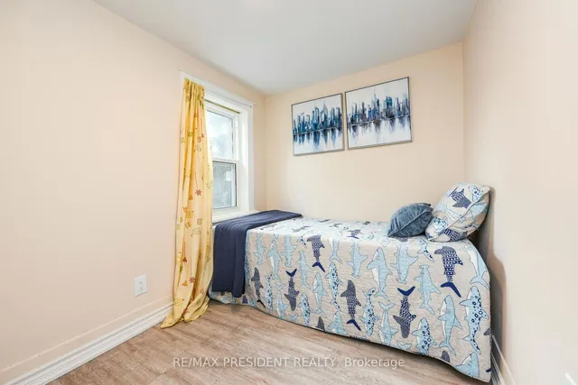 Additional image 34 of 23 Myrtle Ave