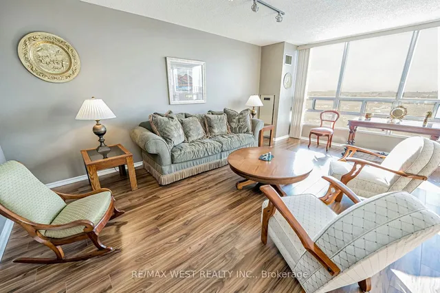 Additional image 8 of 320 Mill St Unit 606