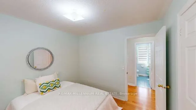 Additional image 24 of 25 Trevino Cres