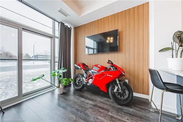 Additional image 11 of 470 Dundas Street East Unit 102