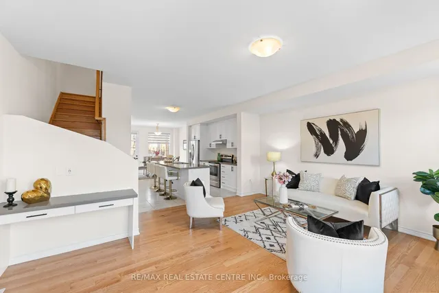 Additional image 19 of 16 Arcola St