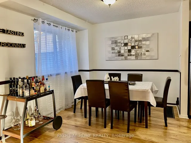 Additional image 9 of 453 Woodview Rd Unit 7