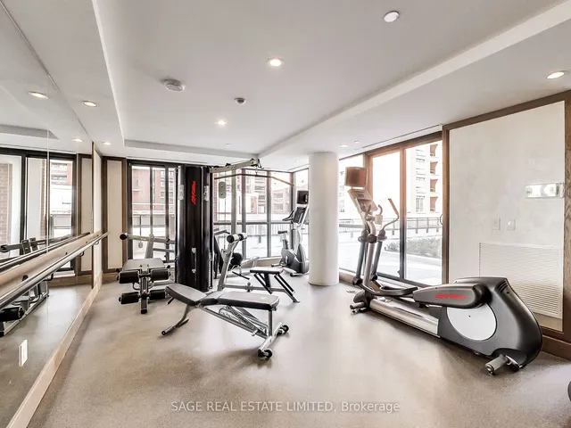 Additional image 15 of 830 Lawrence Ave Unit 505