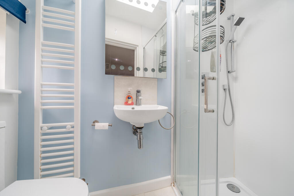 Additional image 5 of Southstoke Road