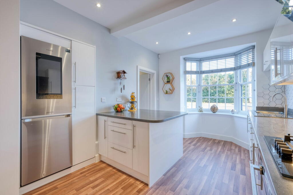 Additional image 4 of Evesham Road, Astwood Bank, Redditch B96 6AA