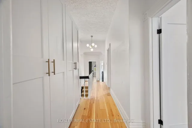 Additional image 21 of 103 Manning Ave