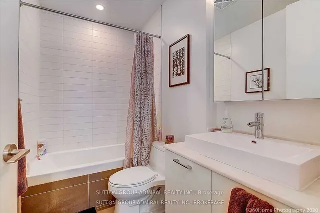 Additional image 17 of 399 Adelaide St Unit 316