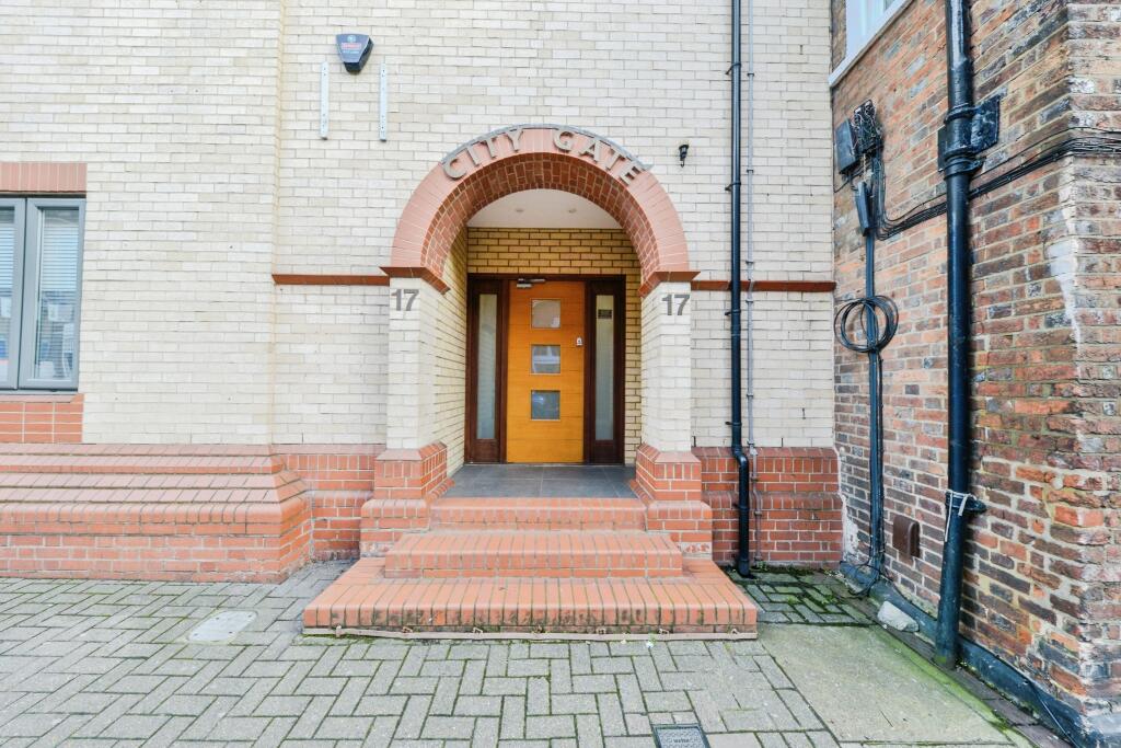 Additional image 2 of 17 Victoria Street, St. Albans, AL1