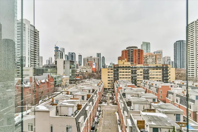 Additional image 28 of 130 Carlton St Unit 810