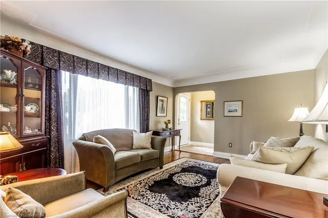 Additional image 7 of 1043 Joan Dr