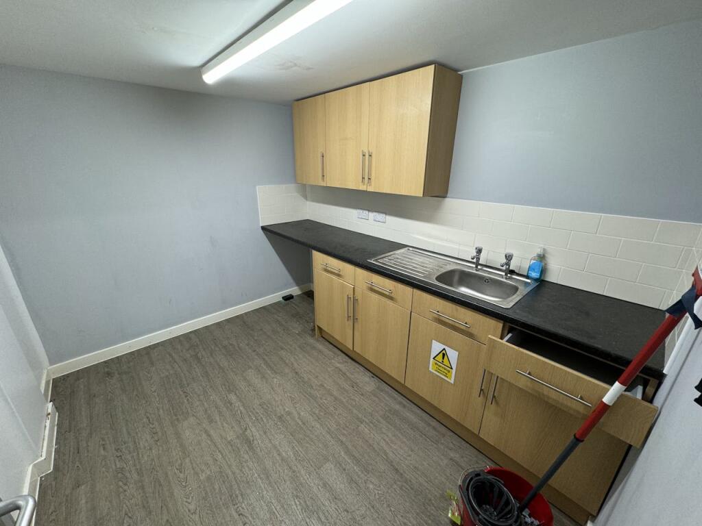Additional image 12 of Central House, Lyng Lane, West Bromwich, B70 7RW