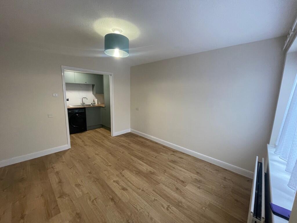 Additional image 9 of Larks Ridge, Chiswell Green