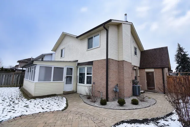 Additional image 36 of 54 Ramsden Dr