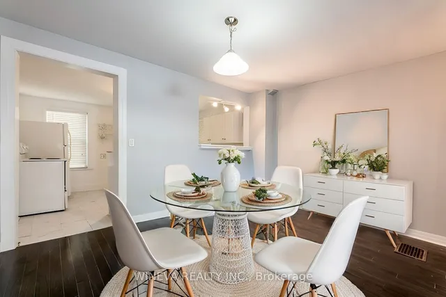 Additional image 6 of 106 Willow Ave