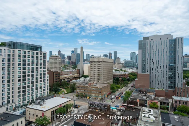 Additional image 29 of 297 College St Unit 1602