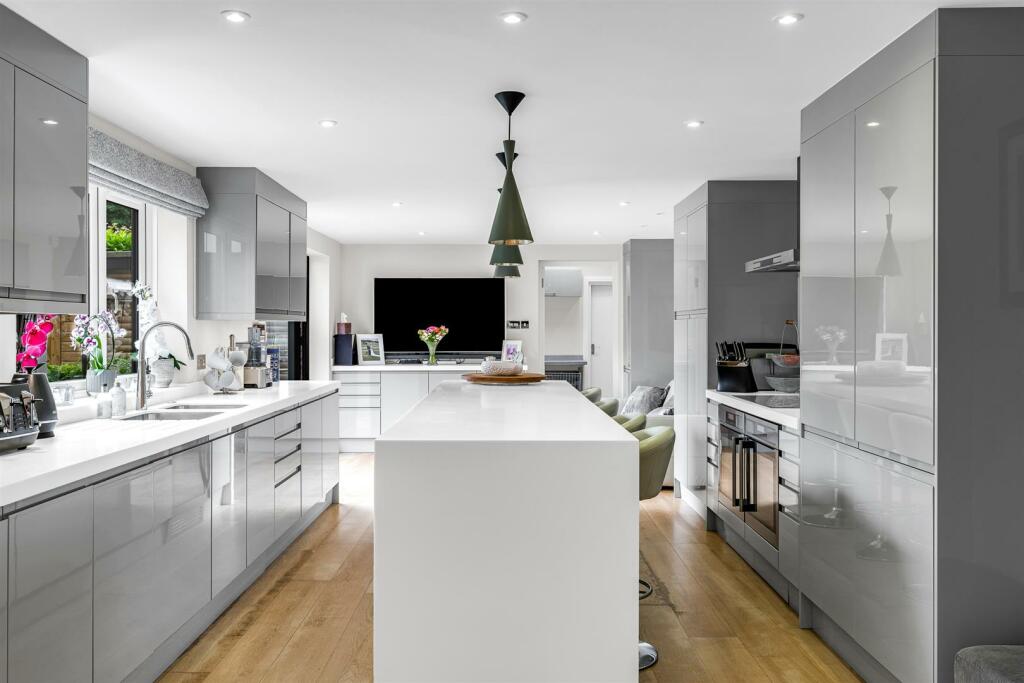 Additional image 7 of Hertford Road, Welwyn