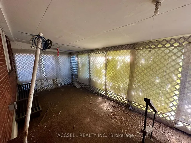 Additional image 13 of 7 Minford Ave