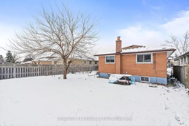 Additional image 39 of 17 Vange Cres