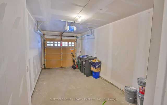 Additional image 34 of 26 Miami Grve