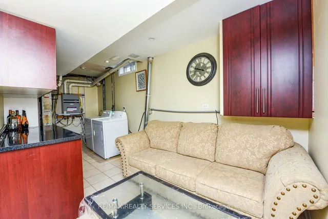 Additional image 30 of 70 Morley Cres Unit 70