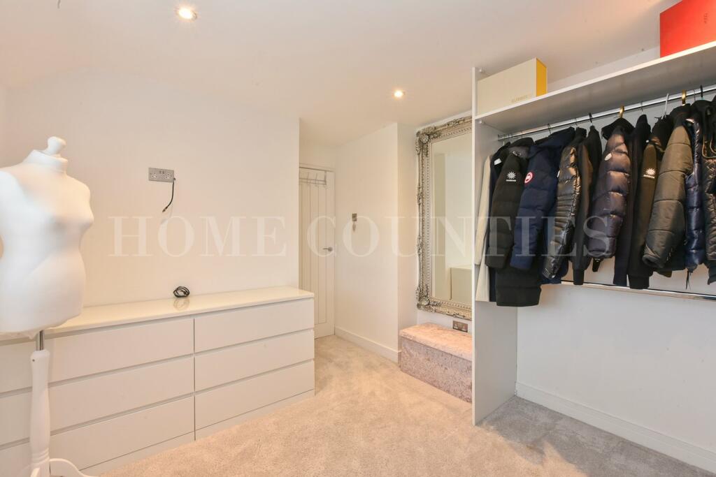 Additional image 19 of Fellowes Lane, Colney Heath, St Albans, AL4