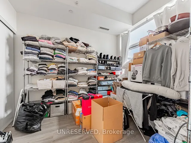 Additional image 19 of 6 Parkwood Ave Unit 811