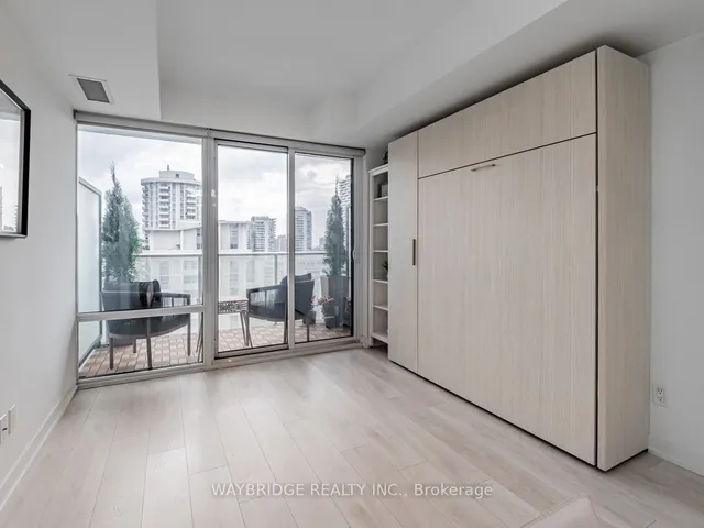 Additional image 6 of 501 Yonge St Unit 1406