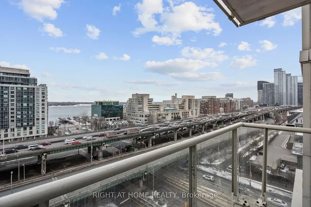 Additional image 16 of 35 Mariner Terr Unit 1011