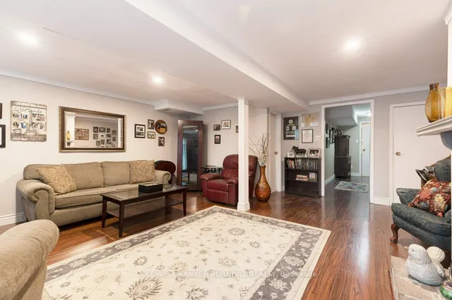 Additional image 32 of 2301 CAVENDISH Dr Unit 41